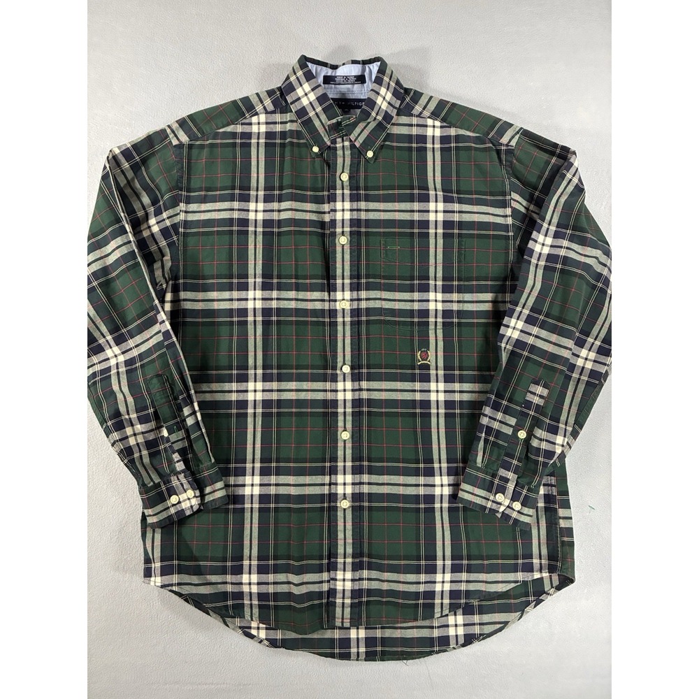 Vintage/Y2K Tommy Hilfiger button down shirt. Hilfiger Crest. Men's Size Medium